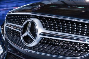 Mercedes Benz logo
